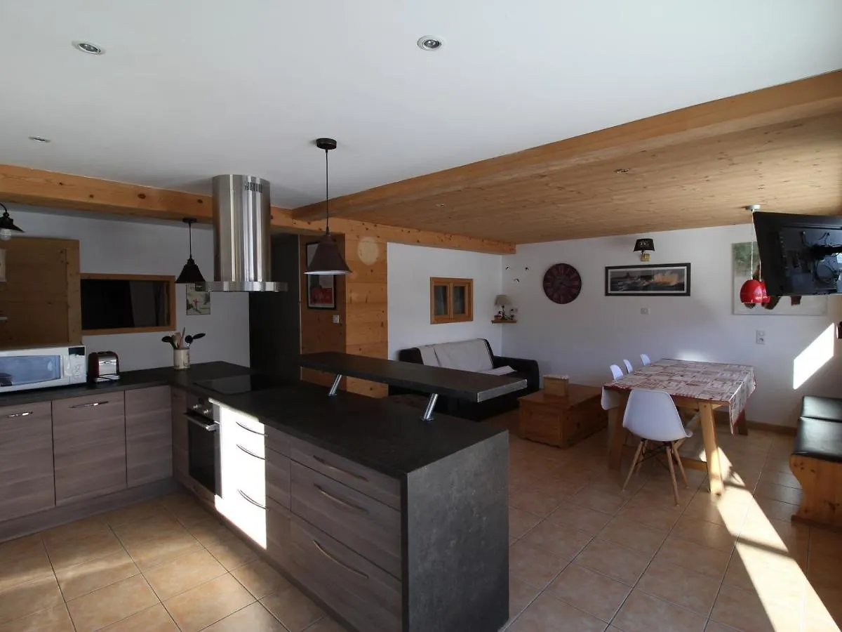 Appartement 3 Etoiles Pour 6 Personnes Avec Jardin Et Parking Prive - Valloire, Les Clots - Fr-1-263-466