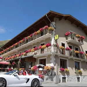 Du Cret Rond Hotel